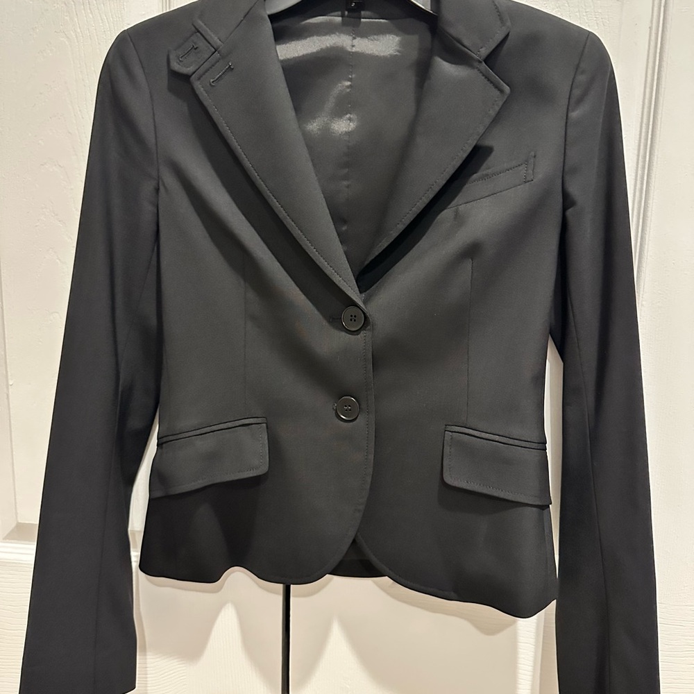 Theory Black Lightweight Wool Women's Blazer size 2